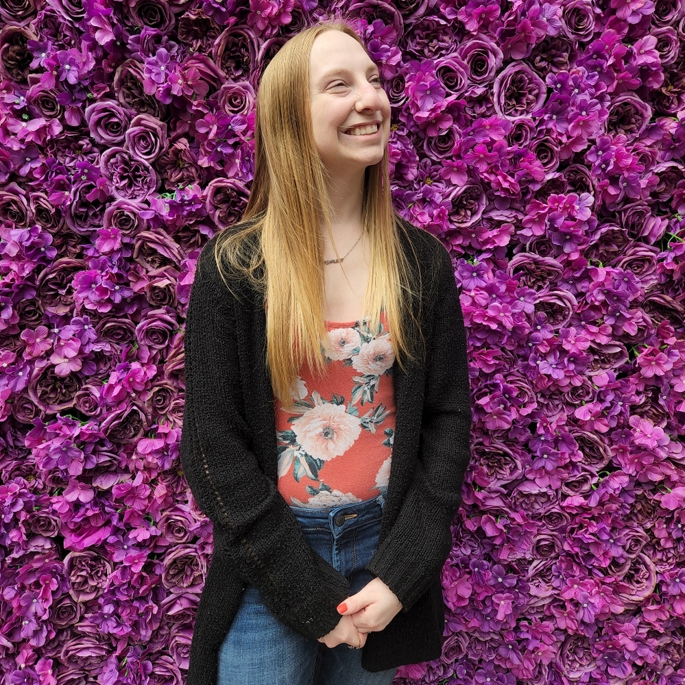 Meet your Posher, Abby